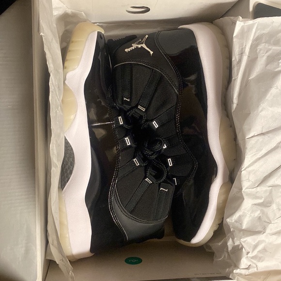 Jordan 11 Retro